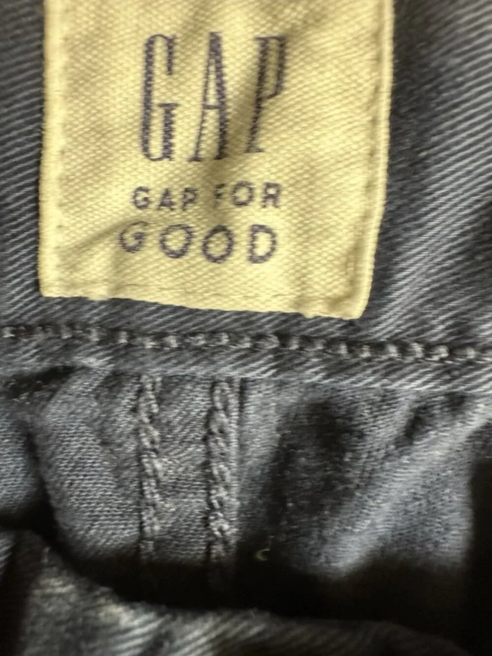 Gap Men’s Navy Chino Shorts Size 34 Stretch Cotton Flat Front 9” Inseam